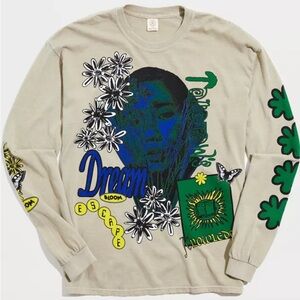 Urban Outfitters Graphic Men’s T-Shirt - NWOT!